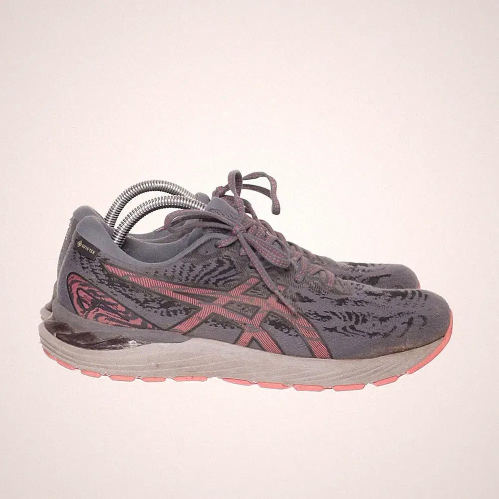 Asics, Laufschuhe, Größe: 40, model: gel-cumulus, Grau/Rot, Damen #oGp