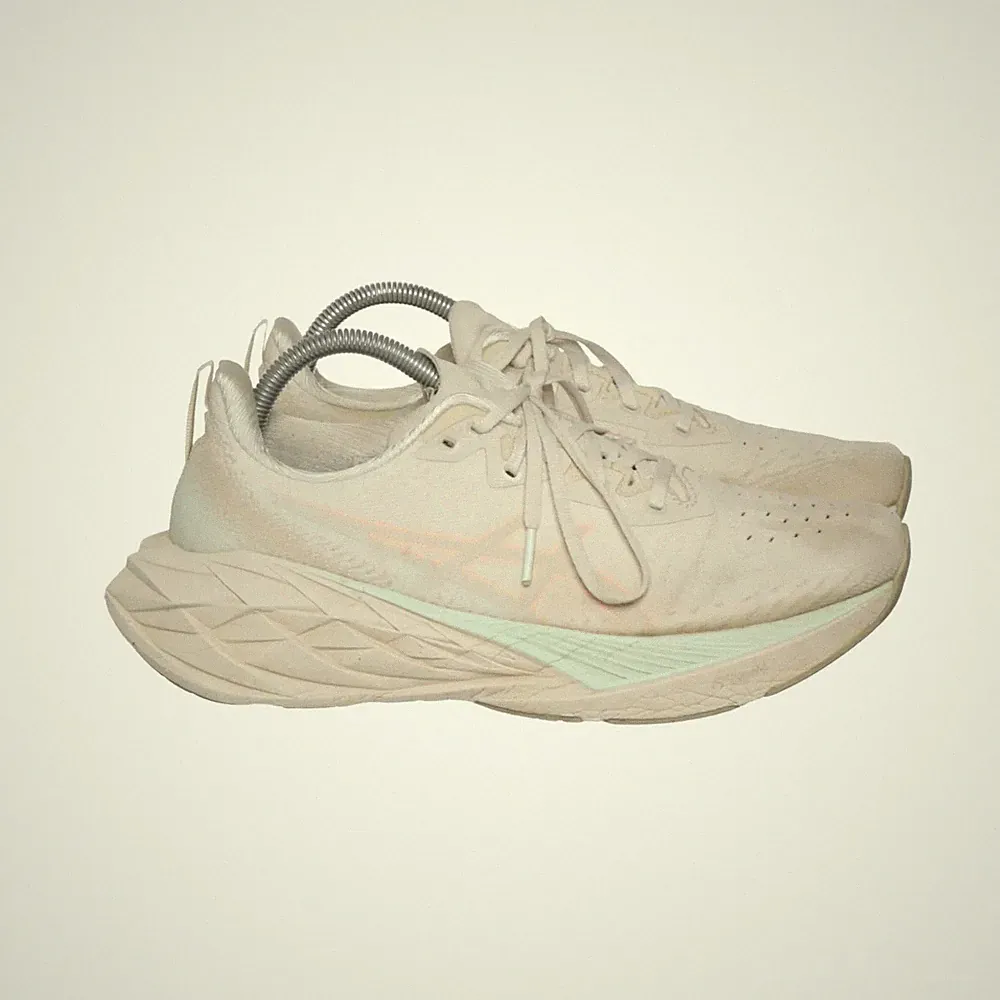 Asics, Laufschuhe, Größe: 41 1/2, Beige, Damen #01s