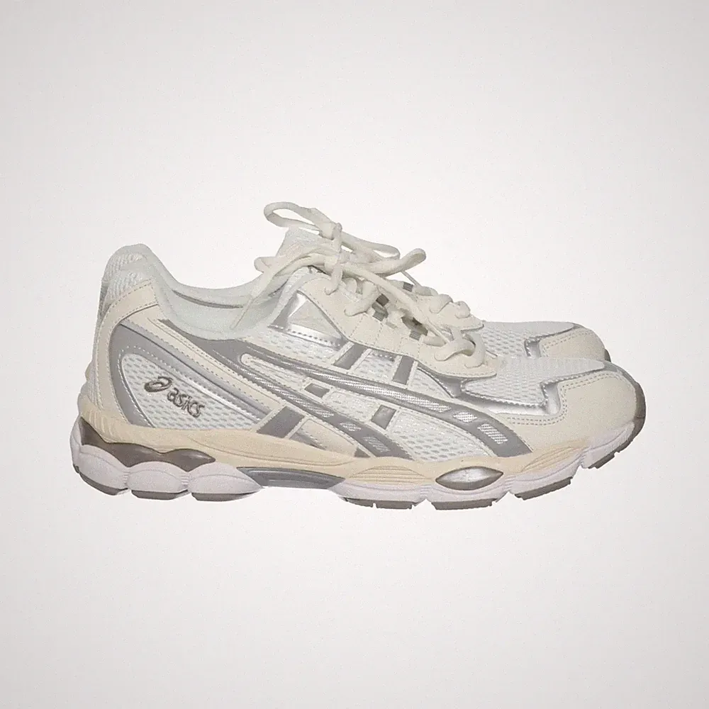 Asics, Laufschuhe, Größe: 43 1/2, Weiß/Beige/Grau, Damen #nZ5