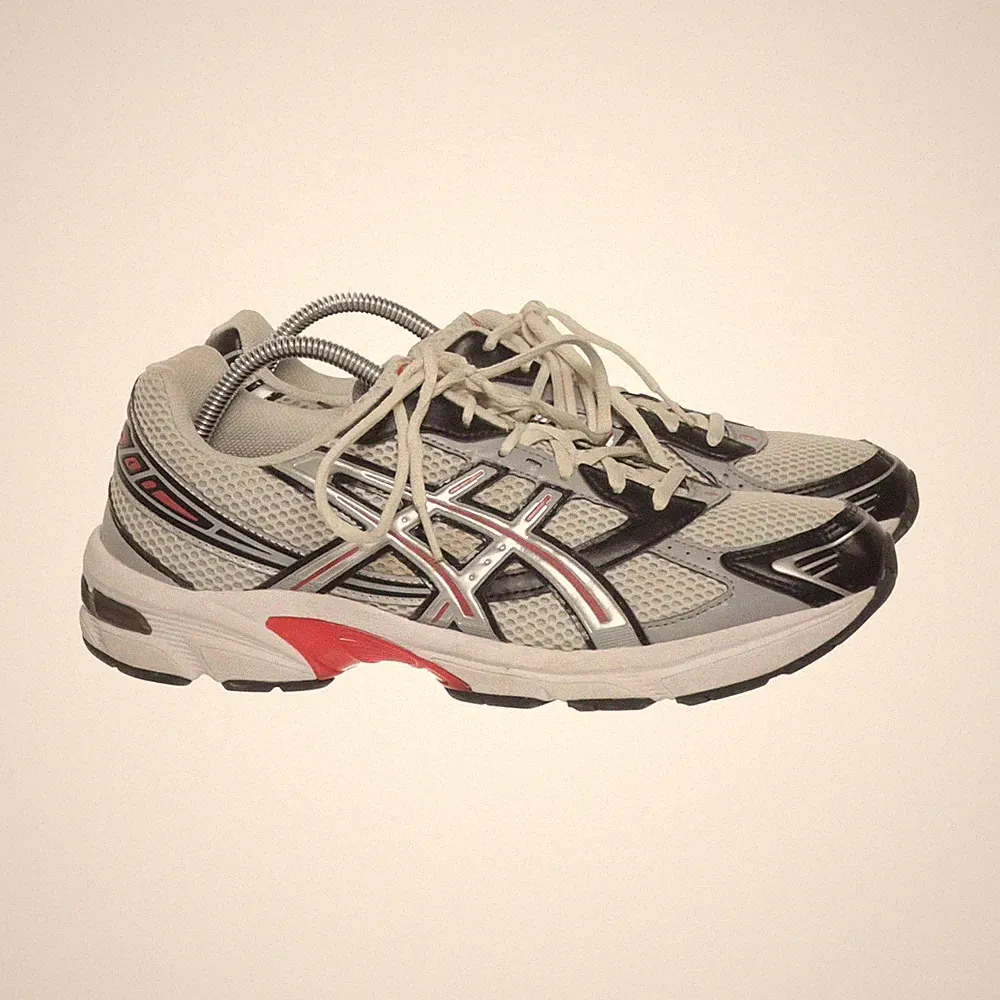 Asics, Laufschuhe, Größe: 44 1/2, GEL-1130, Grau/Schwarz/Weiß, Damen #P8y