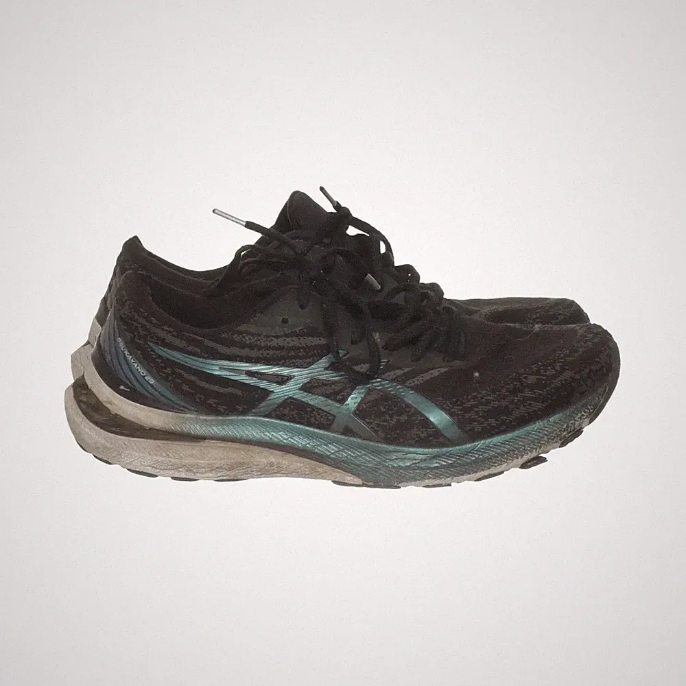 Asics, Laufschuhe, Größe: 44 1/2, Schwarz/Blau, Unisex (Erwachsene) #GsU