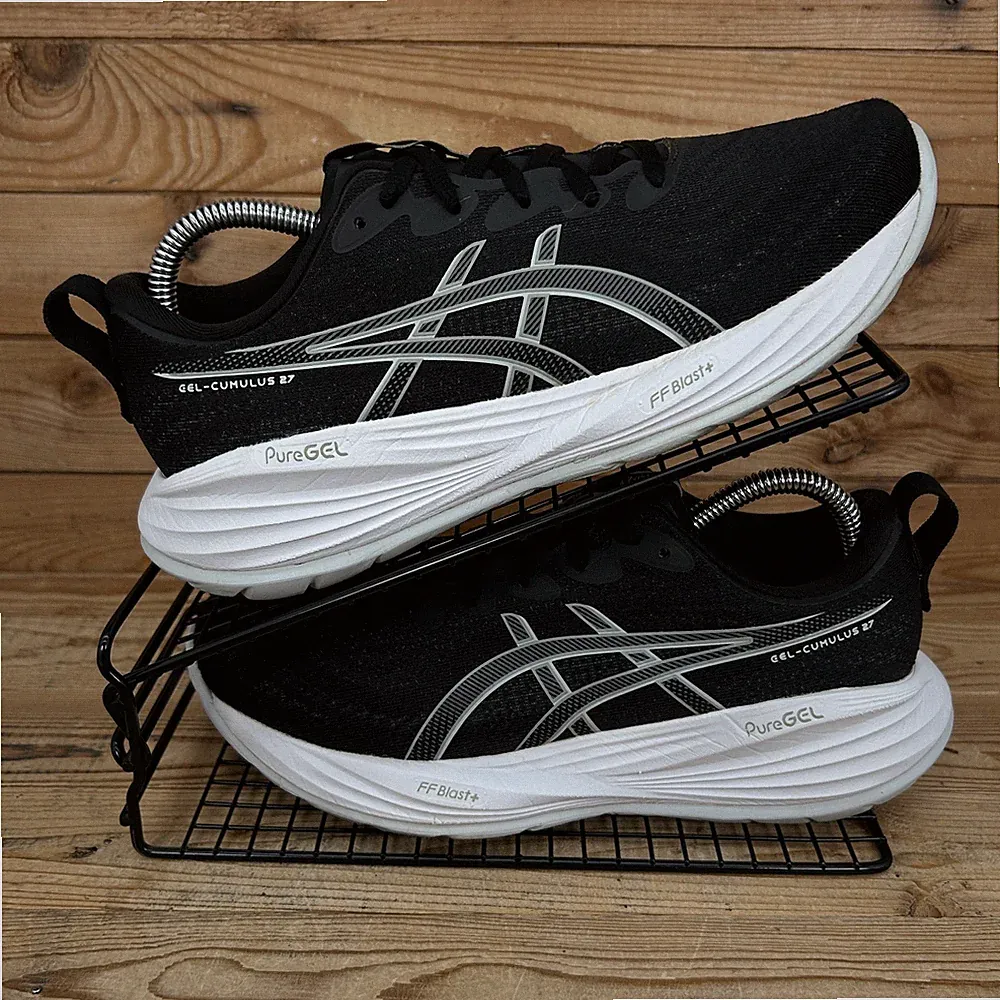 Asics Turnschuhe Damen Gr. UK 6,5 Gel Cumulus 27 schwarz weiß PureGel Laufschuhe