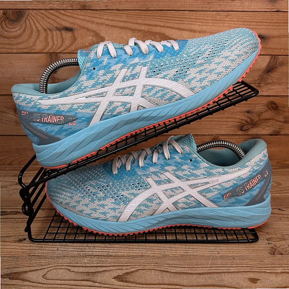 Asics Turnschuhe Damen Gr. UK 7,5 Gel DS Trainer 25 blau Trailrunning Walkschuhe