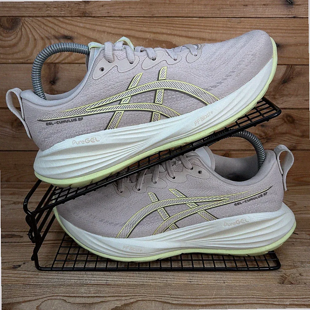 Asics Turnschuhe Damen Größe UK 6 Gel Cumulus 27 beige limette Straßenlauf Fitnessschuhe