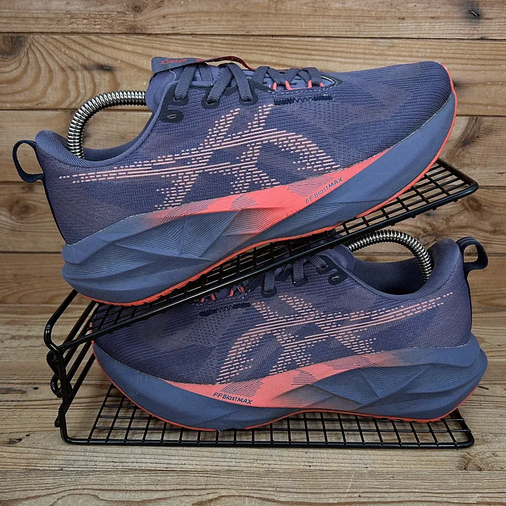 Asics Turnschuhe Damen Größe UK 6 NovaBlast 5 grau lila Straßenlaufschuhe*