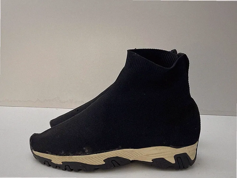 ASOS DAMEN SCHWARZ PULL ON SOCKE SNEAKER HIGH TOP SNEAKER SCHUHGRÖSSE 8