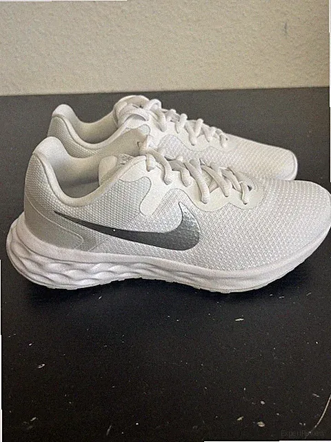 #B508: Nike REVOLUTION 6 Next Nature Laufschuhe Damen Sportschuhe Gr.36,5