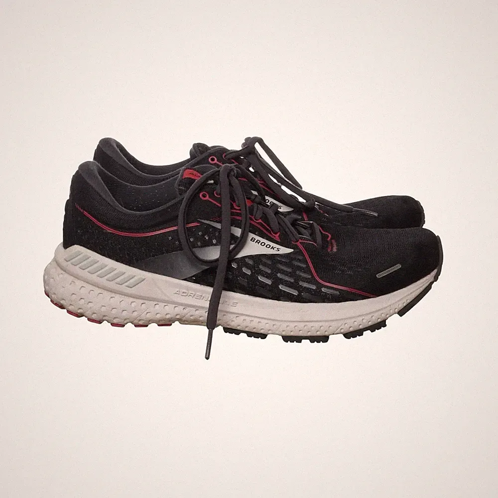 Brooks Adrenaline, Laufschuhe, Größe: 40, model: adrenaline gts 22 #tGh
