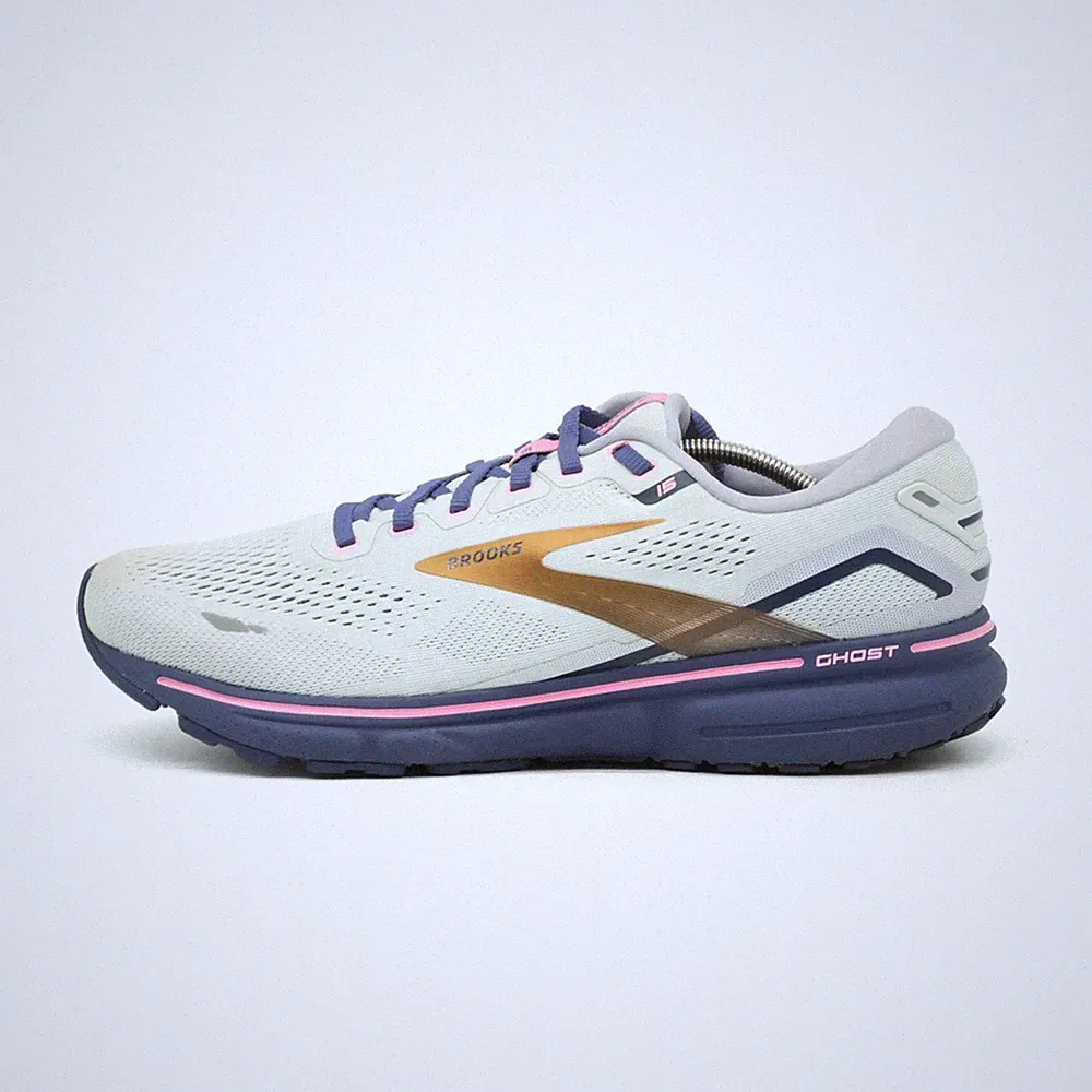 Brooks Damen Ghost 15 Sportschuh EU 43 Weiß/Blau/Bronze/Pink 1203801B492