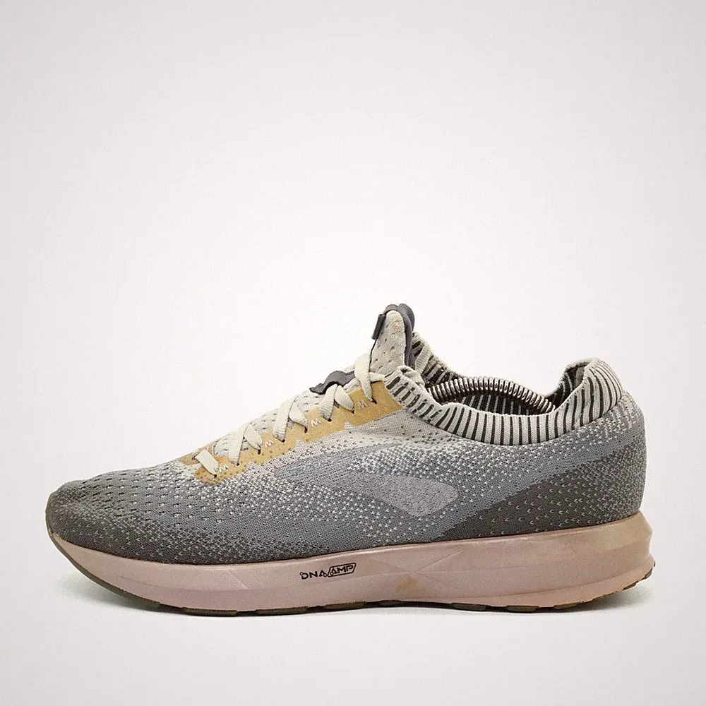 Brooks Damen Levitate 2 Sneaker Grau/Beige Strick Atmungsaktiv Laufschuh EU 42