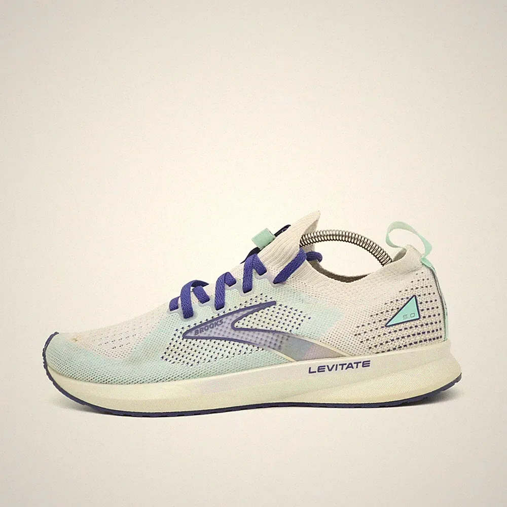 Brooks Damen Levitate 5.0 Laufschuhe EU 38 Weiß Blau 1203571B330