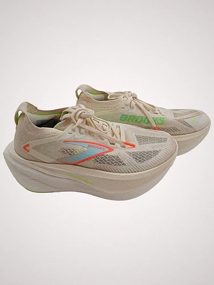 Brooks Hyperion Max Laufschuhe Sportschuhe Damen 37, 5 Creme