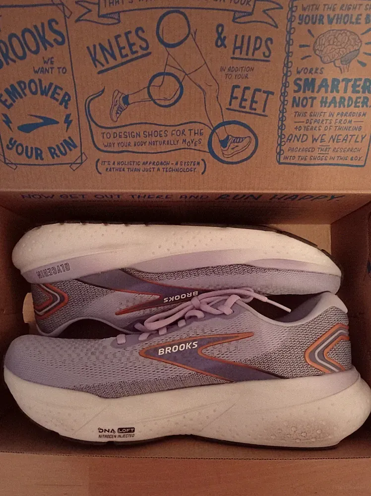 Brooks Laufschuhe Glycerin 21 Medium B in Gr. 42,5 NEUW. OVP