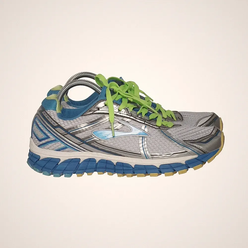 Brooks, Laufschuhe, Größe: 42, model: adreanaline gts, Silber/Blau/Gelb #Sec