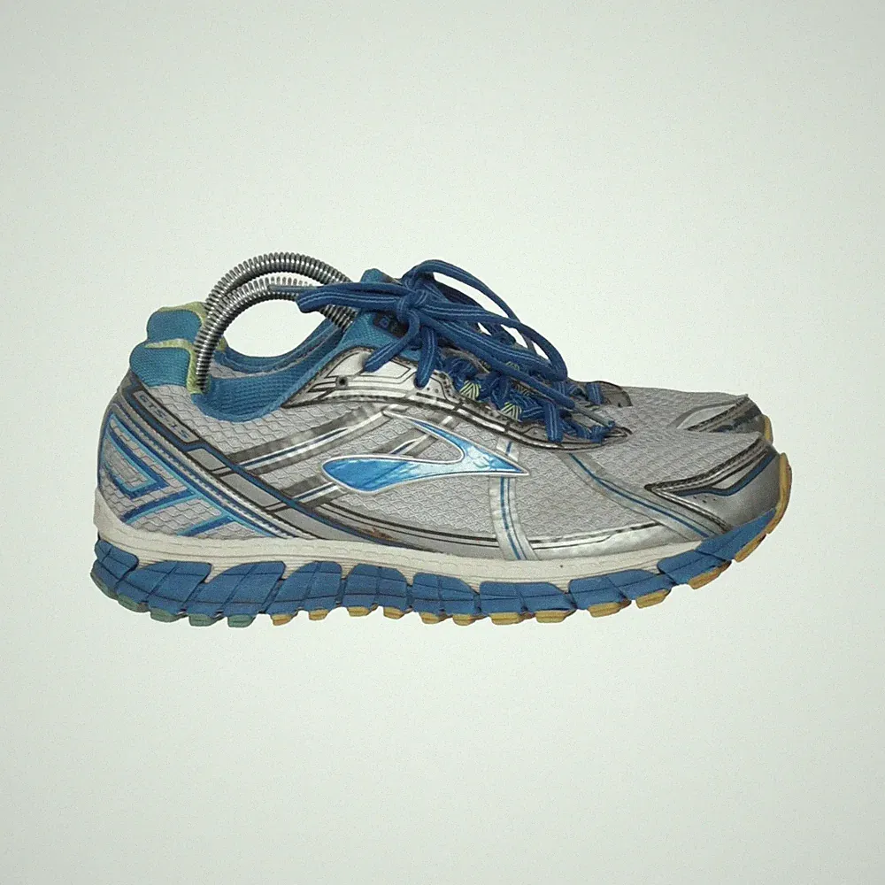 Brooks, Laufschuhe, Größe: 42, model: adrenaline gts #gH5
