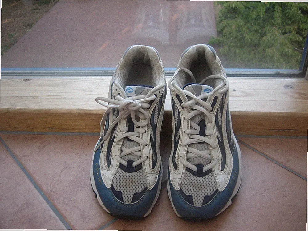 Brooks Laufschuhe Sportschuhe Damen, blau weiß, Größe 38,5
