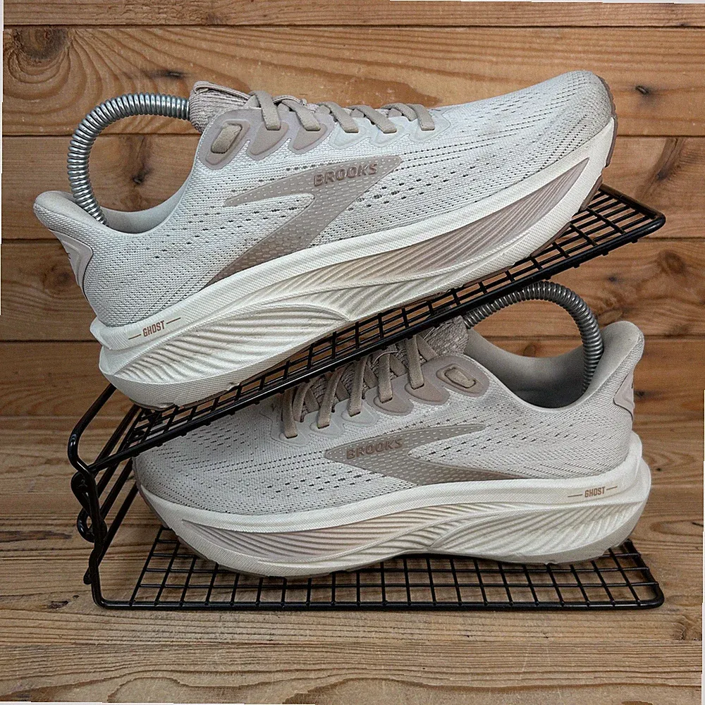 Brooks Turnschuhe Damen Größe UK 4,5 Ghost 17 grau Straßenlauf gepolstert Fitnessschuhe