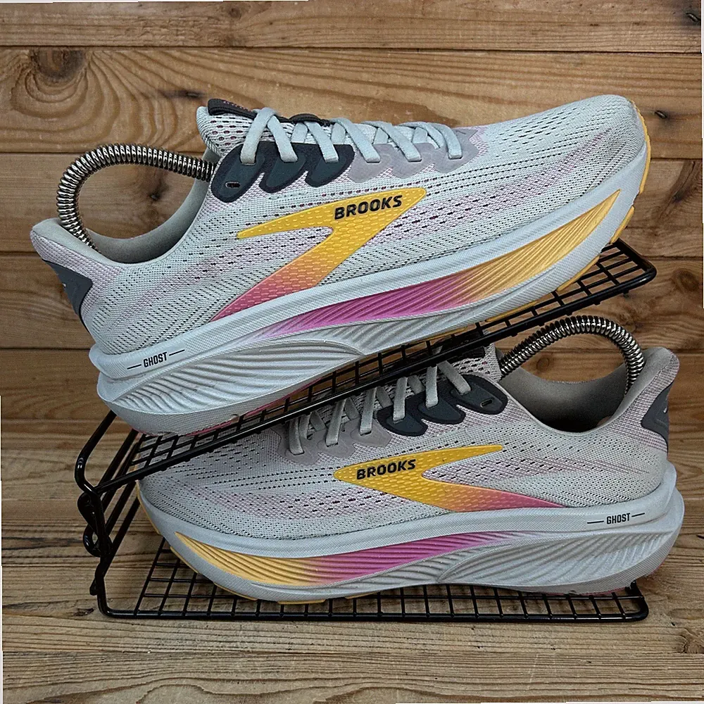 Brooks Turnschuhe Damen Größe UK 7 Ghost 17 schmal grau pink Straßenlaufschuhe 2A