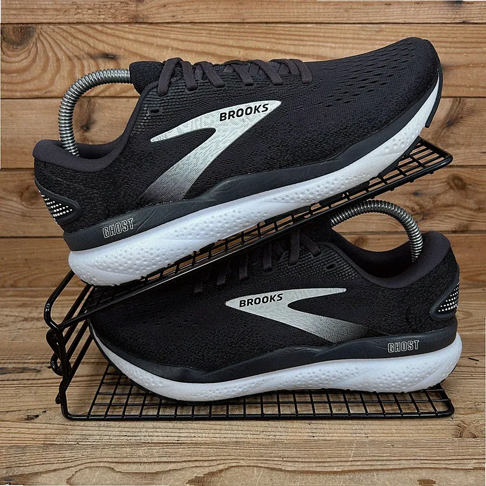 Brooks Turnschuhe Damen Größe UK 7 Ghost 17 schwarz grau weiß Straßenlaufschuhe