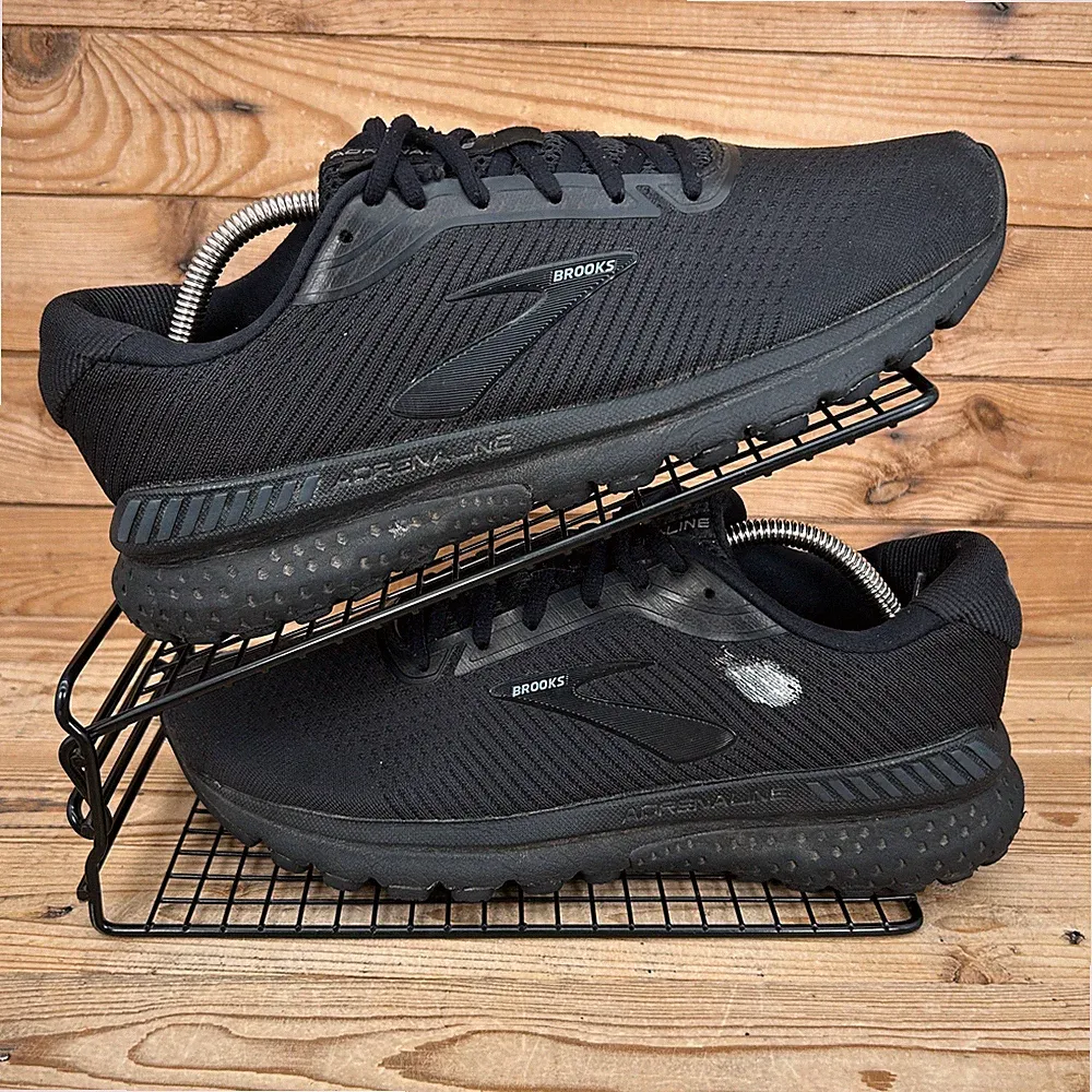 Brooks Turnschuhe Damen Größe UK 8,5 Adrenaline GTS 20 Triple Schwarz Laufschuhe