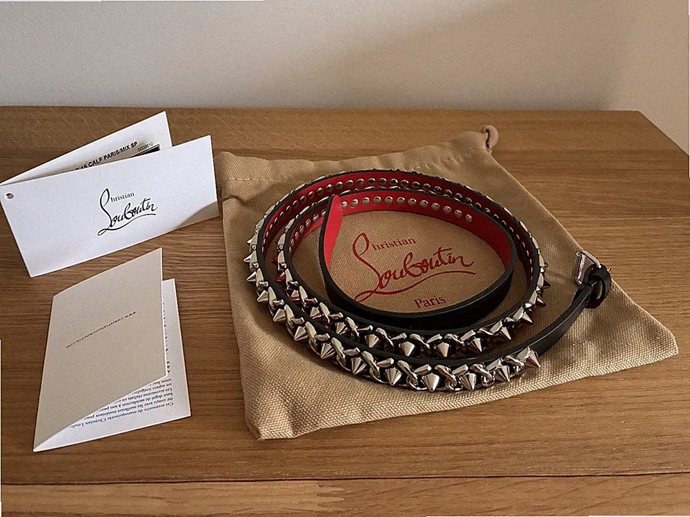 Christian Louboutin Damen Gürtel 95 black Leder cintura Loubi Spikes Belt Nieten