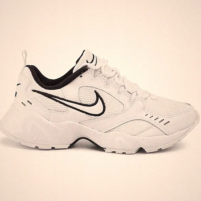 CI0603-102 Nike Wmns Air Heights Weiß Damen Sportschuhe Laufschuhe Sport