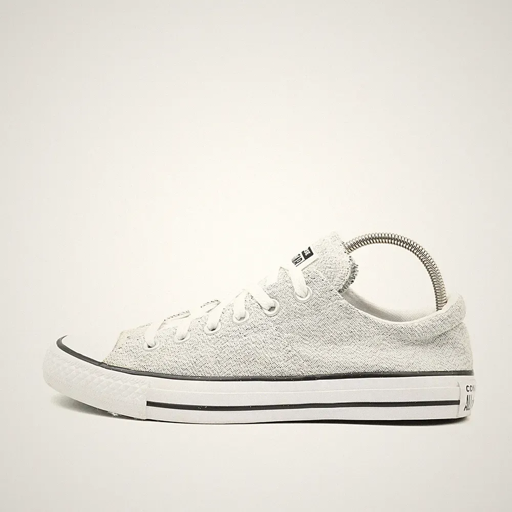 Converse Damen Chuck Taylor All Star Low Sneaker Weiß Textil Low-Top EU 39