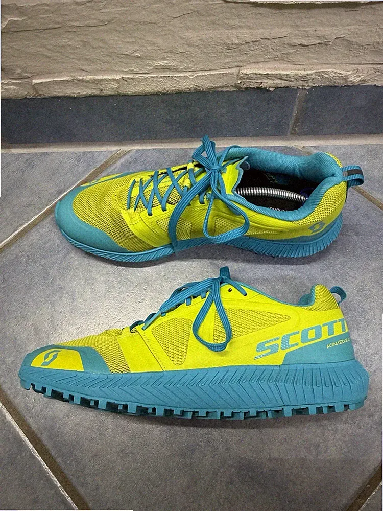 laufschuhe damen größe 40