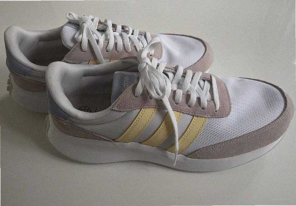 Damen Sportschuhe Adidas Sneaker Laufschuhe RUN 70s Running Retro 40,5 7,5 Neu