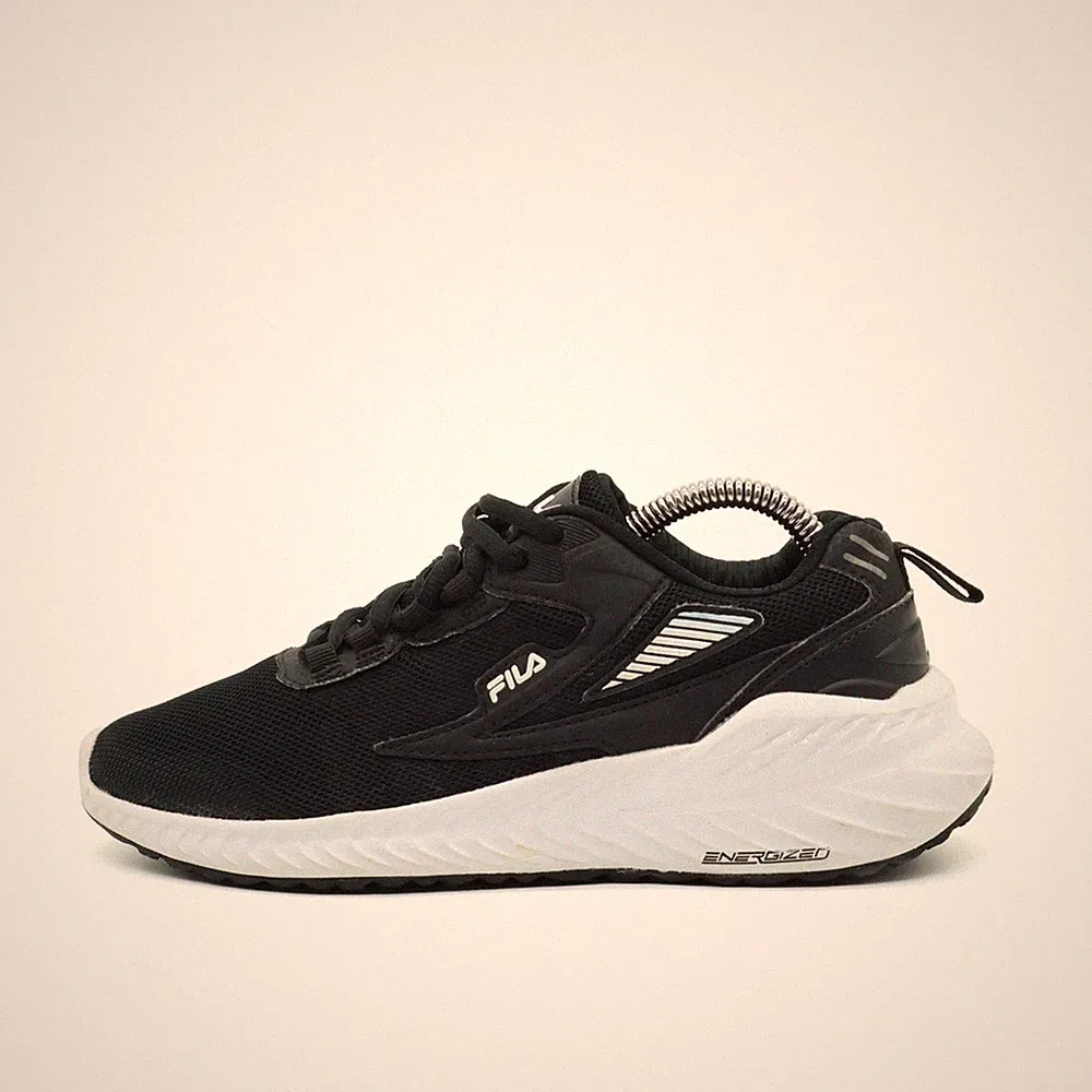 Fila Damen Energized Sneaker Schwarz Leichtgewicht, Atmungsaktiv EU 36,5