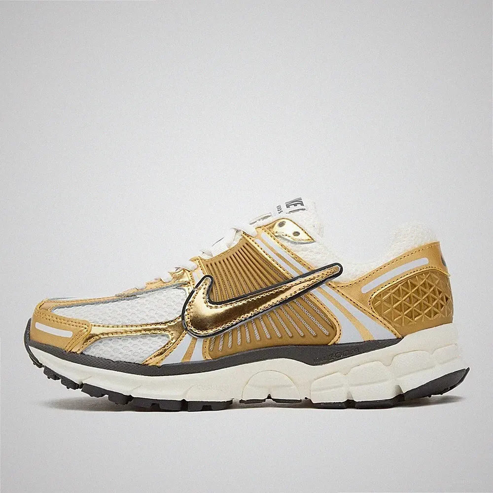 HF7723-001 Nike Air Zoom Vomero 5 Damen Sportschuhe Laufschuhe zum Training