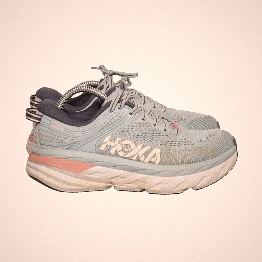 Hoka, Laufschuhe, Größe: 36 2/3, model: w bondi 7, Blau, Damen #GPm