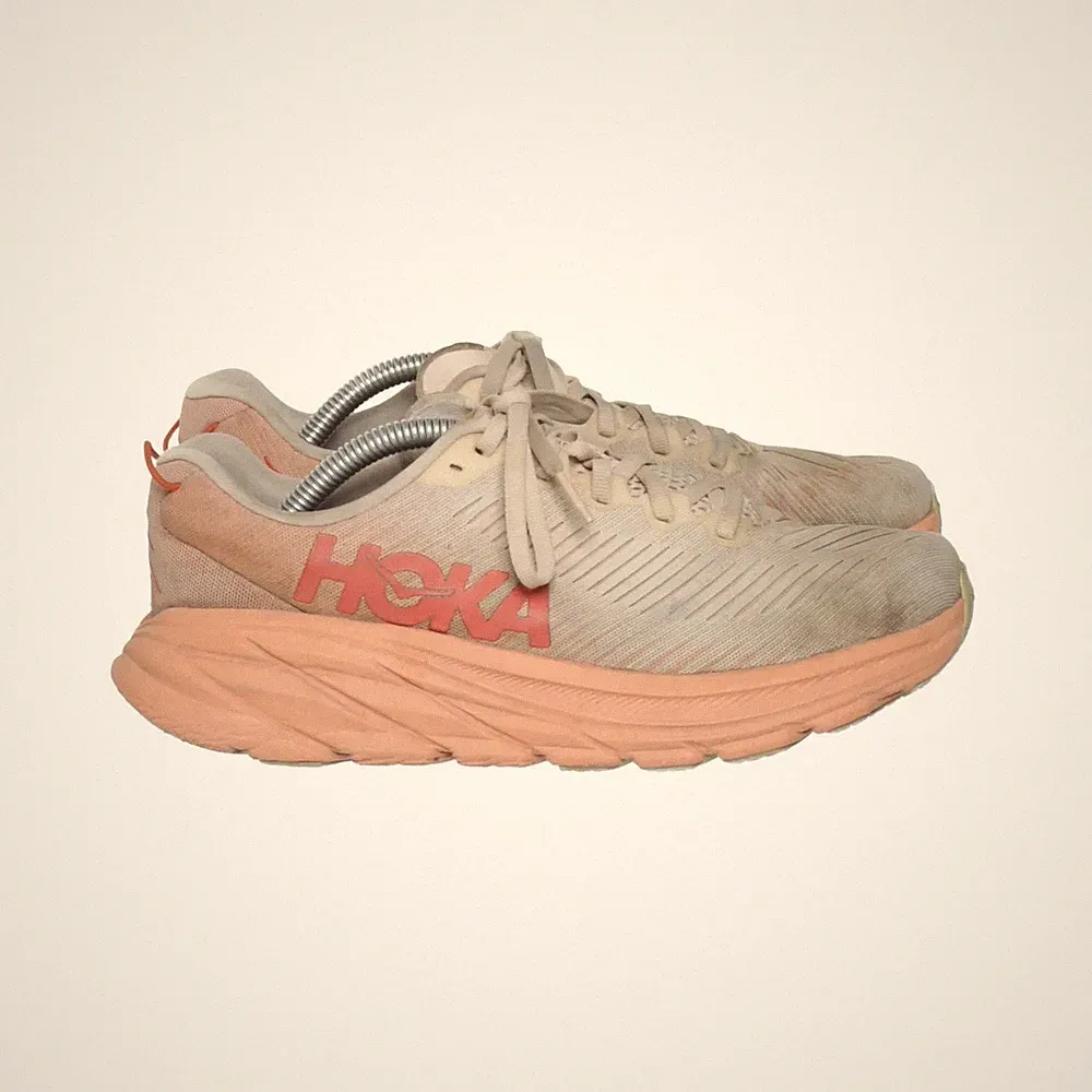 Hoka, Laufschuhe, Größe: 39 1/3, model: rincon 3, Beige/Orange, Damen #v5R