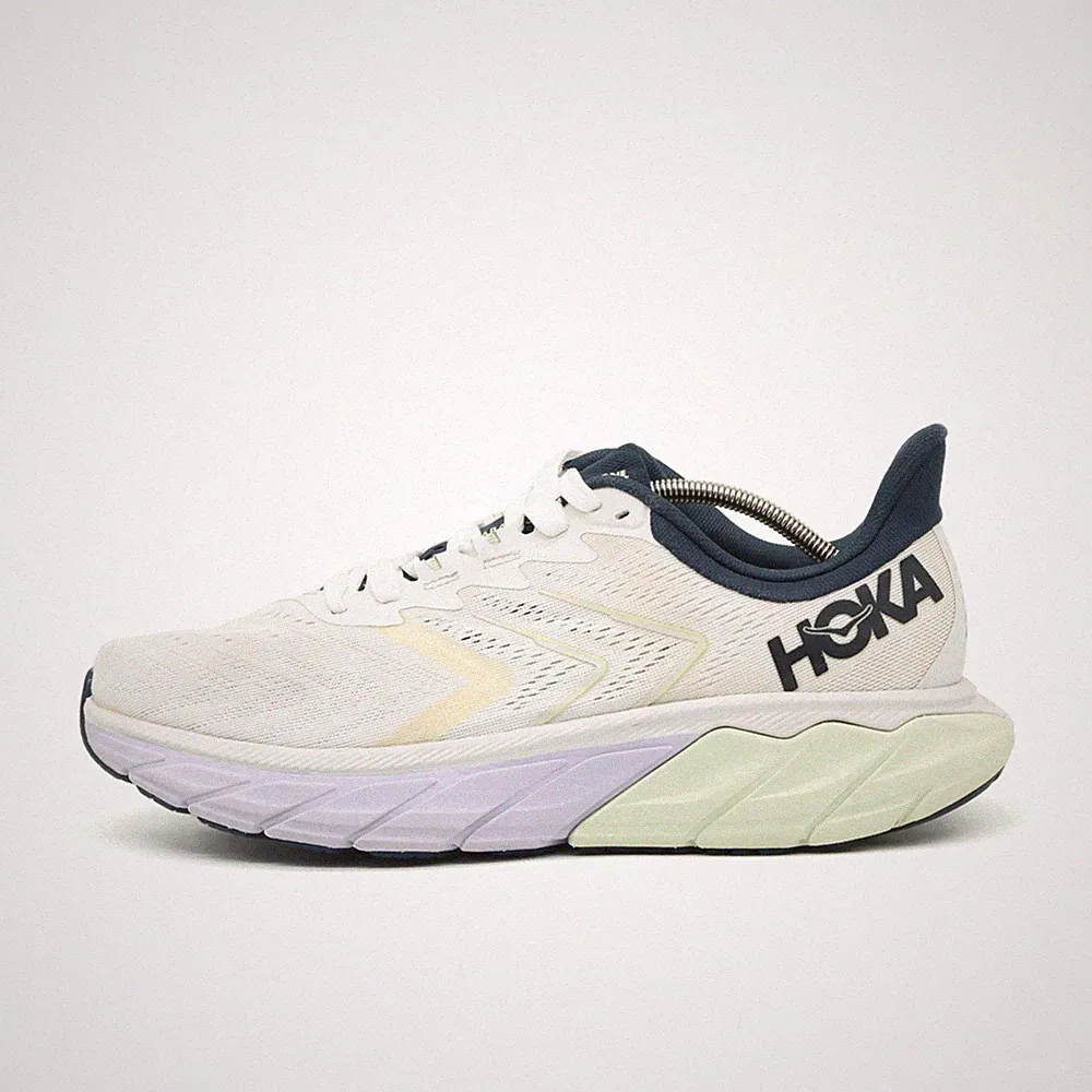 Hoka One Damen Arahi 5 Sportschuh EU 43⅓ Weiß/Navy 1115012 BDBOS Mesh