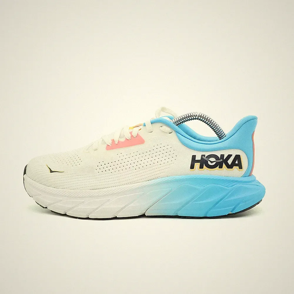 Hoka One Damen Arahi 7 Wide Sportschuhe weiß/blau/pink Passform Laufschuhe EU 38