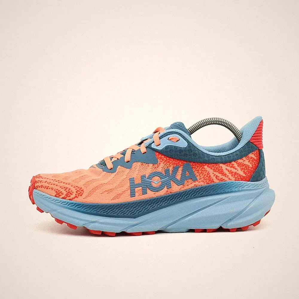 Hoka One Damen Challenger ATR 7 Sportschuh Leichtgewicht Laufschuhe EU 39⅓