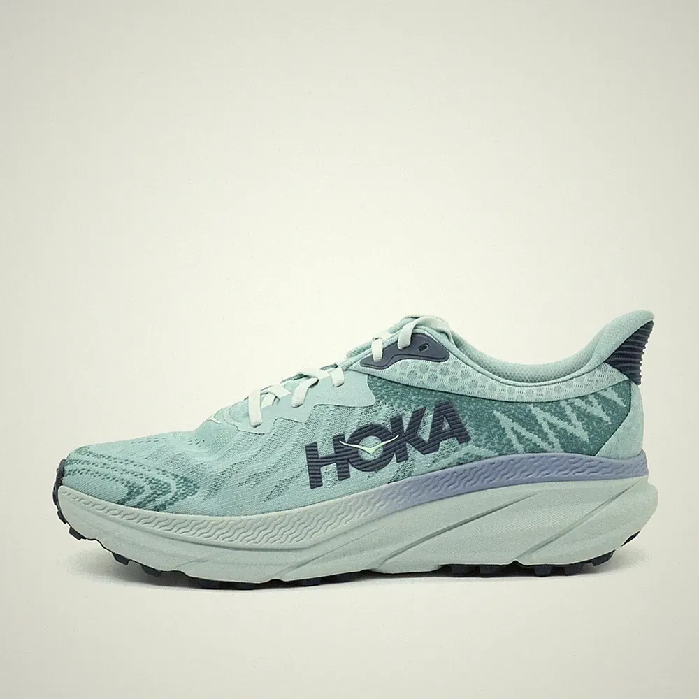 Hoka One Damen Challenger ATR 7 Wide Sportschuhe Hellblau Sohle Laufschuhe EU 44