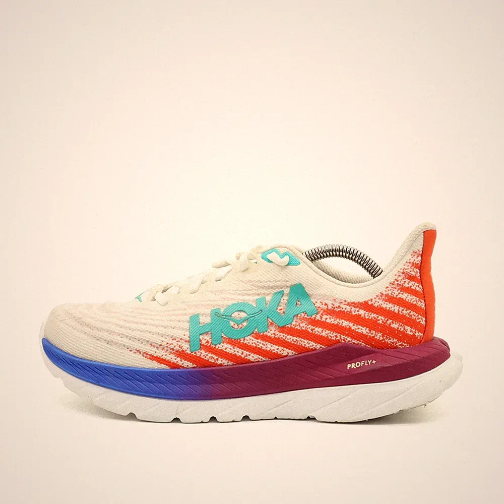 Hoka One Damen Mach 5 Schuh Creme/Orange/Blau Mesh Dämpfung Laufschuh EU 40.5
