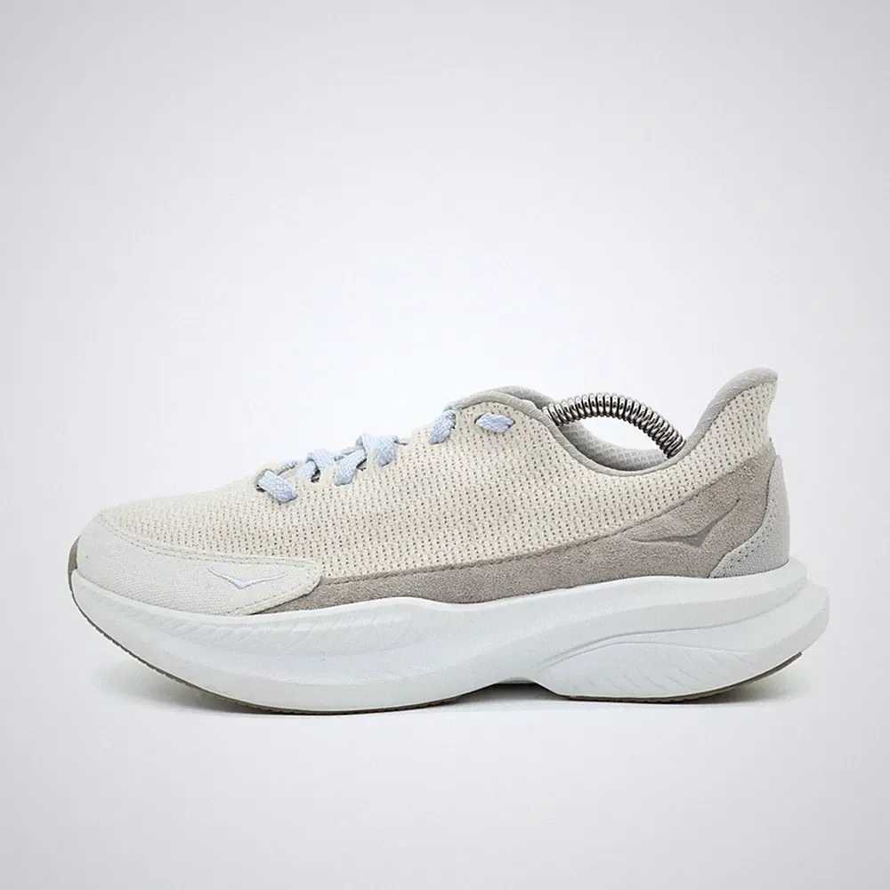 Hoka One Damen Mach 6 LS Reformation Sneaker Creme/Grau Laufschuhe EU 38 2/3
