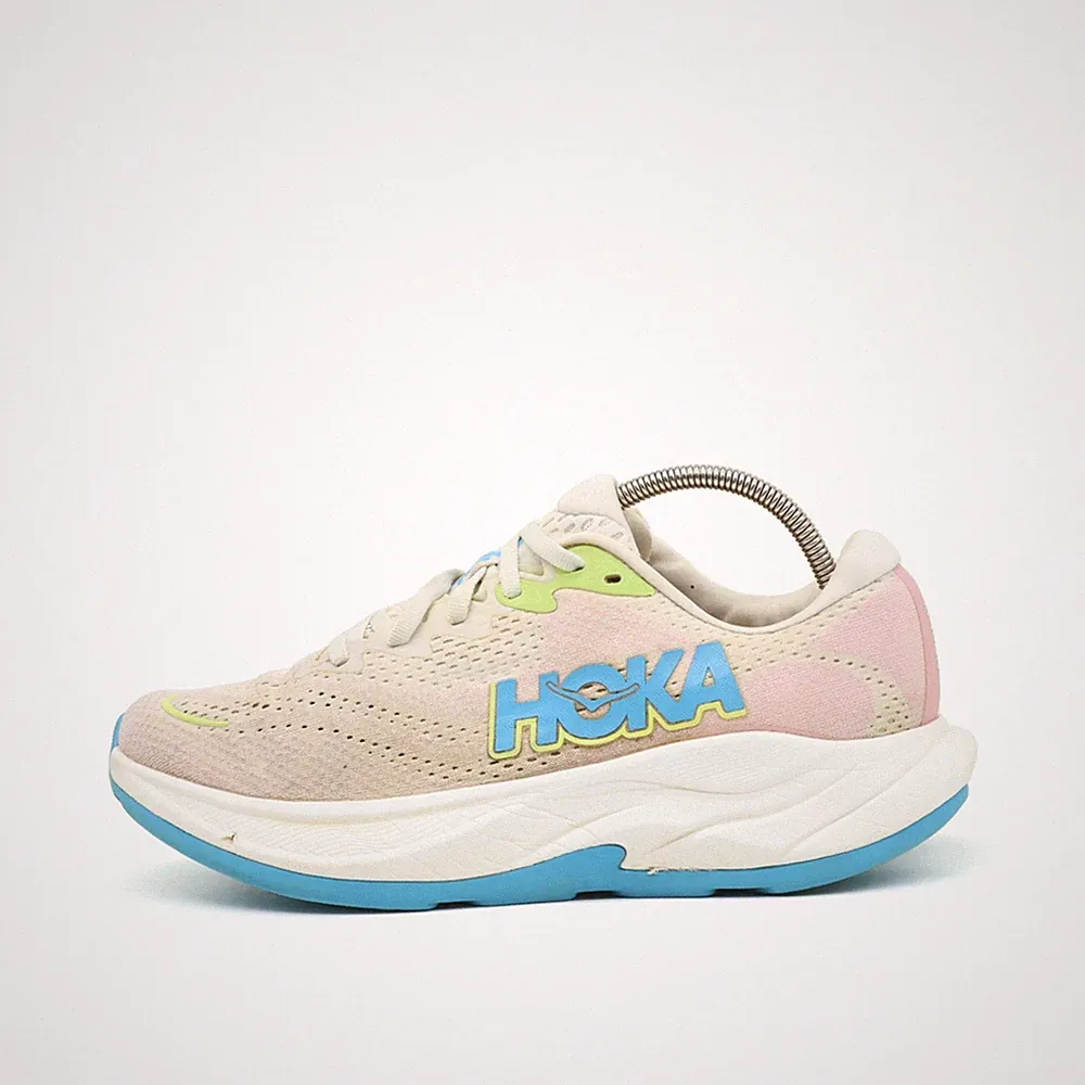 Hoka One Damen Rincon 4 Sneaker EU 38⅔ beige/rosa/blau/grün 1155131 FNK