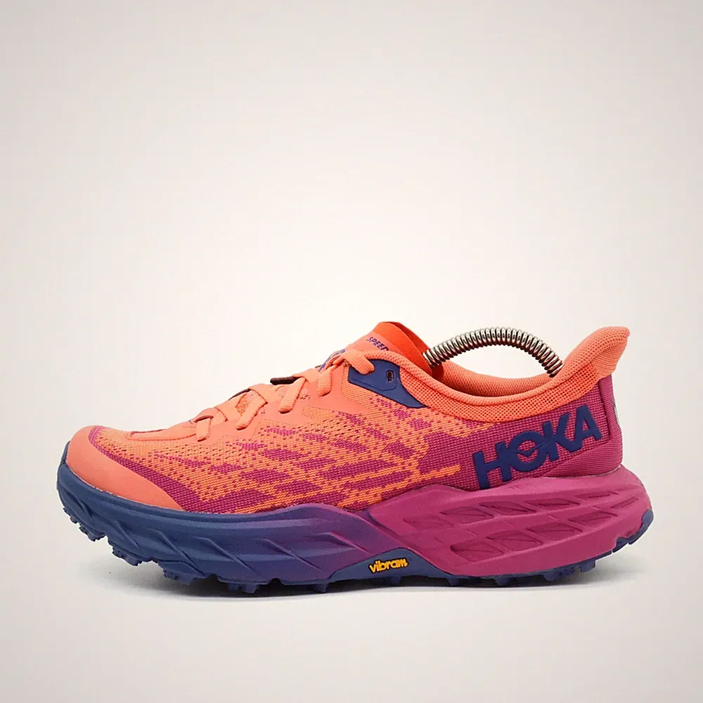 Hoka One Damen Speedgoat 5 Laufschuhe orange/pink Low-Top Dämpfung EU 39⅓