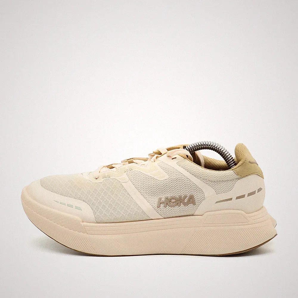 Hoka One Damen Transport X Sneaker Beige Mesh Atmungsaktiv Laufschuh EU 38