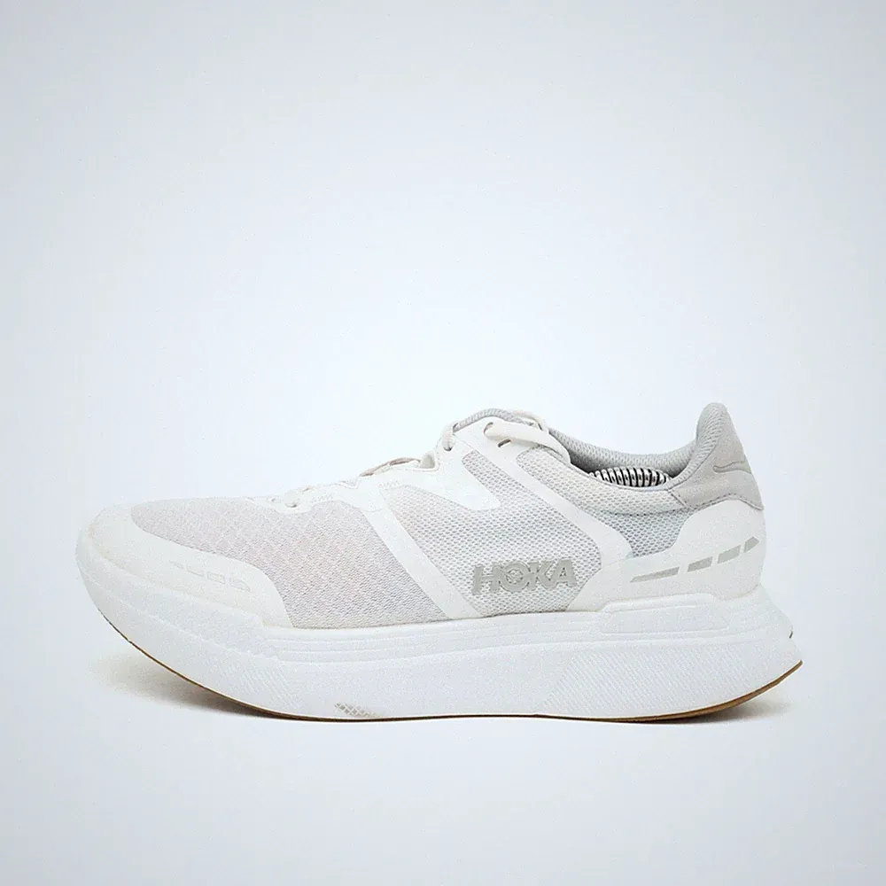 Hoka One Damen Transport X Sneaker Weiß Grau Mesh Low-Top Laufschuh EU 39 1/3