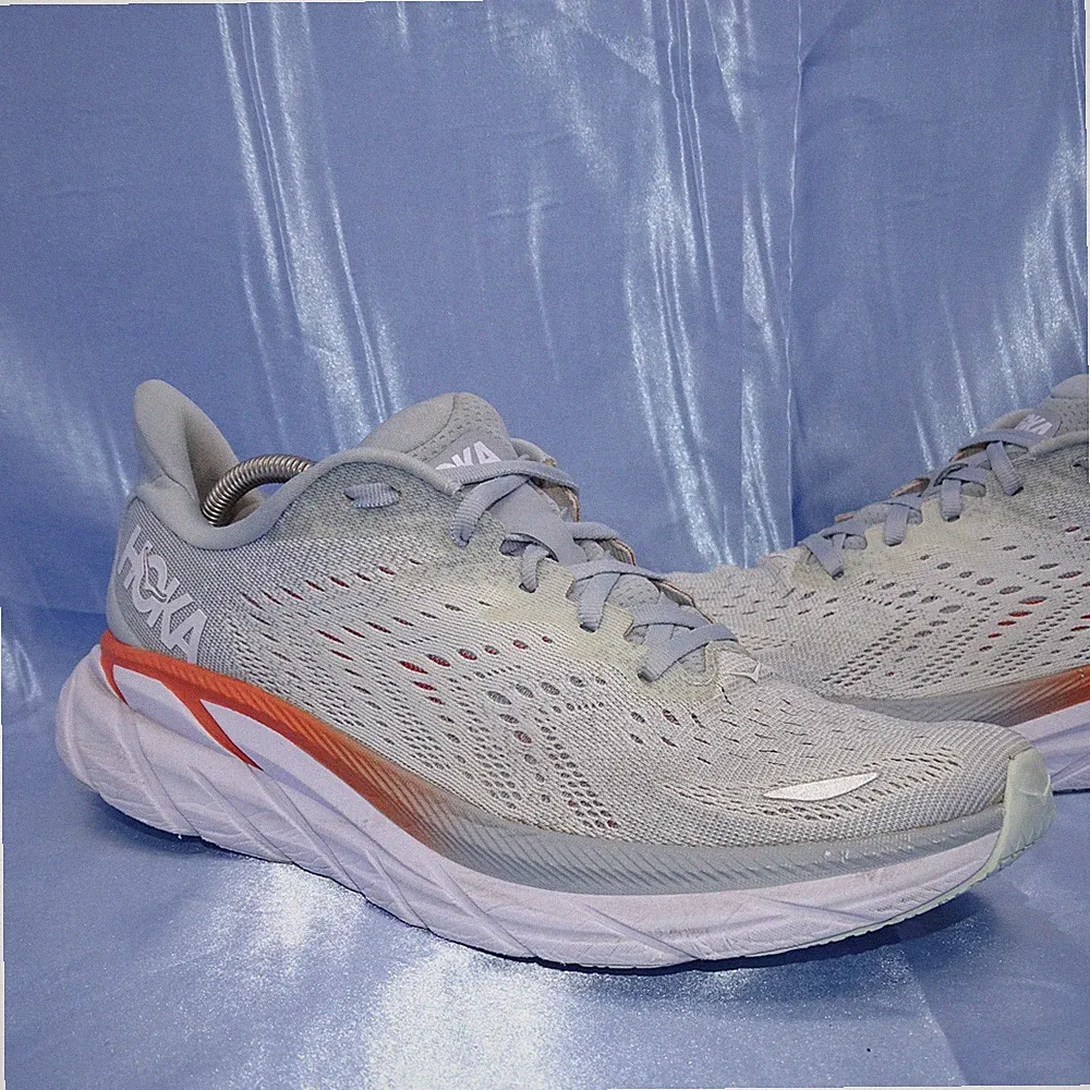 HOKA ONE ONE CLIFTON 8 DAMEN LAUFSCHUHE GR 41 1/3 SNEAKER BONDI SCHUHE ULTRA A9