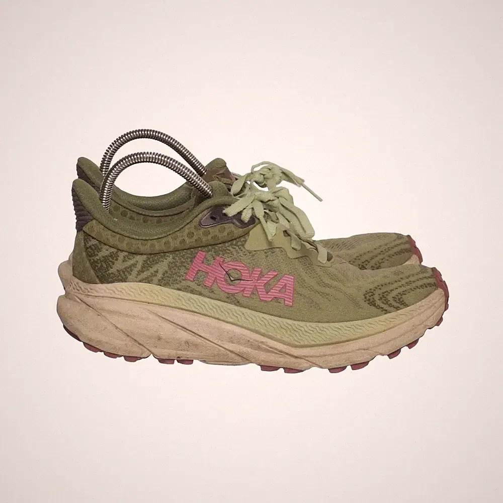 Hoka One One, Laufschuhe, Größe: 36 2/3, model: w challenger atr 7 #b50
