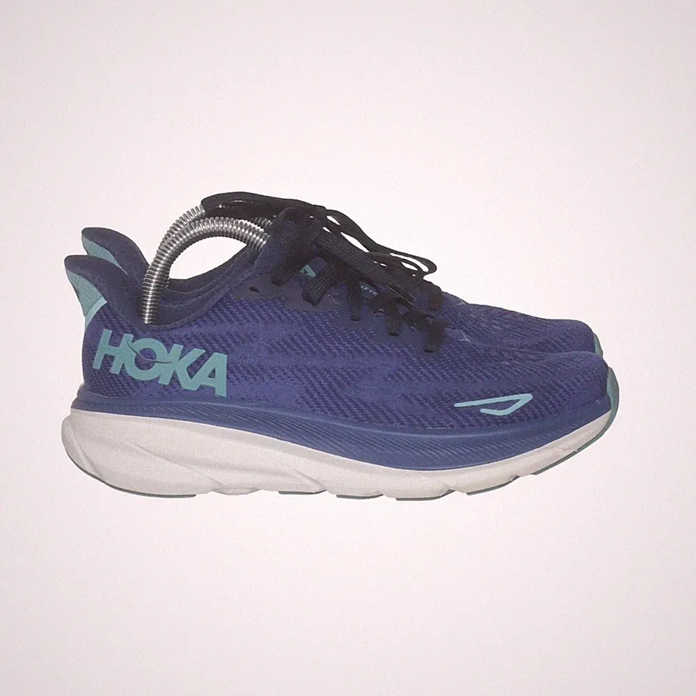 Hoka One One, Laufschuhe, Größe: 36 2/3, W Clifton 9, Blau/Weiß, Damen #o1l