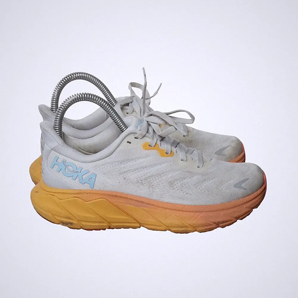 Hoka One One, Laufschuhe, Größe: 36, model: arahi 6, Weiß/Gelb/Orange #53k