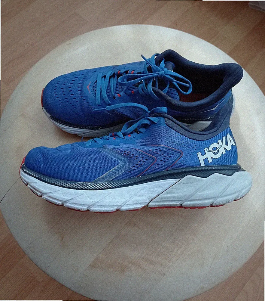 Hoka One One Laufschuhe Sportschuhe Shuhe Sneaker in blau, Gr. 41,5
