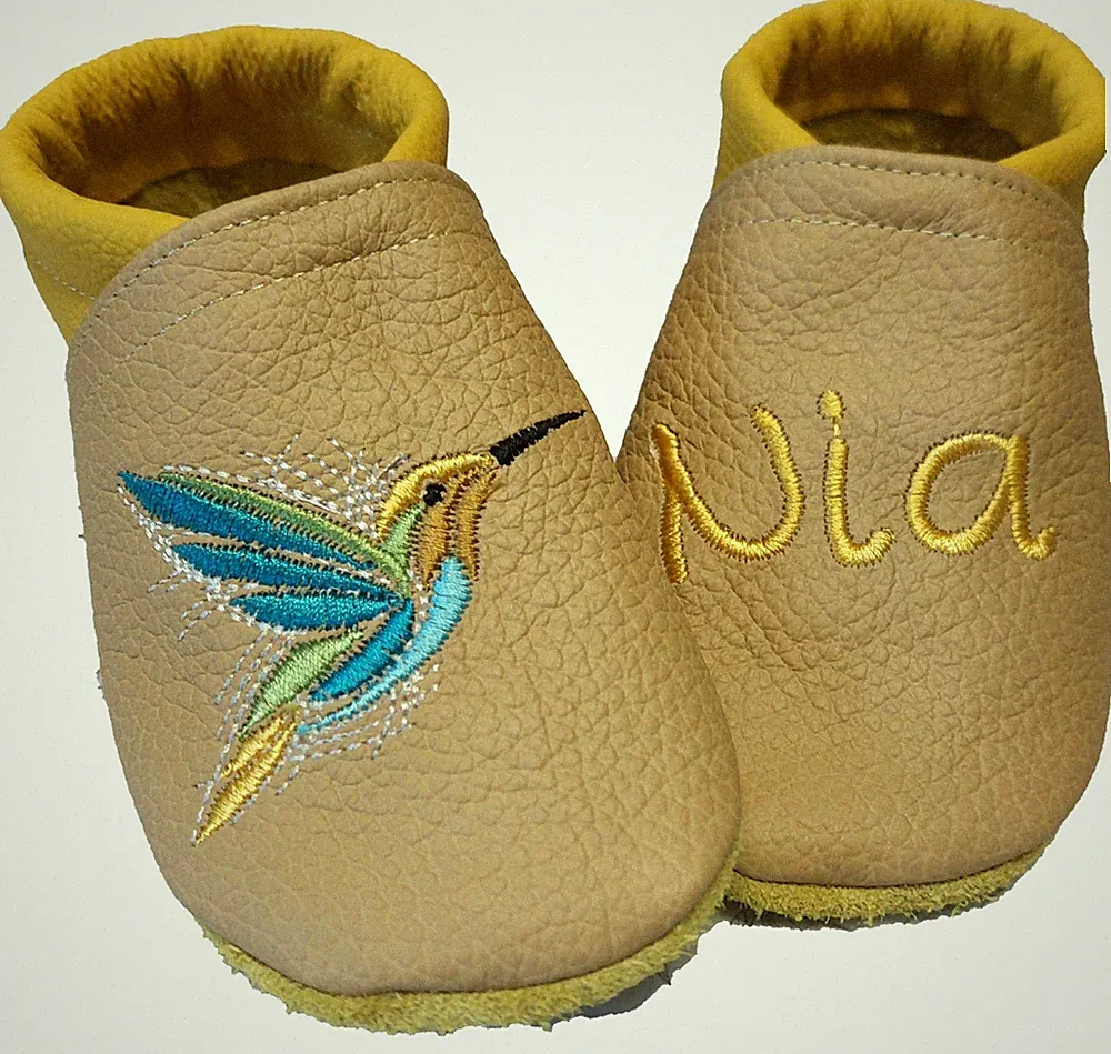 Krabbelschuhe, Lauflernschuhe, Vogel Kolibri bestickt Handmad Name NEU