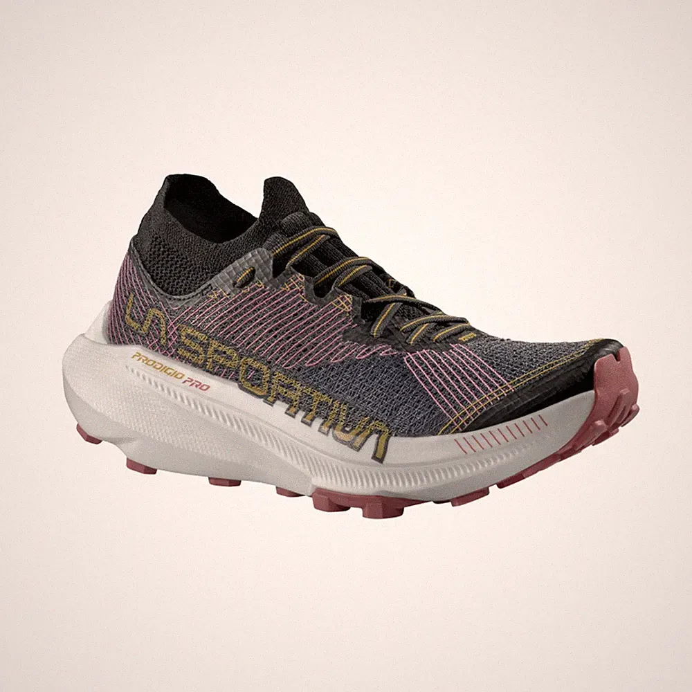 La Sportiva Prodigio Pro Damen - Ultra Trail Off Road Laufschuh gepolstert.
